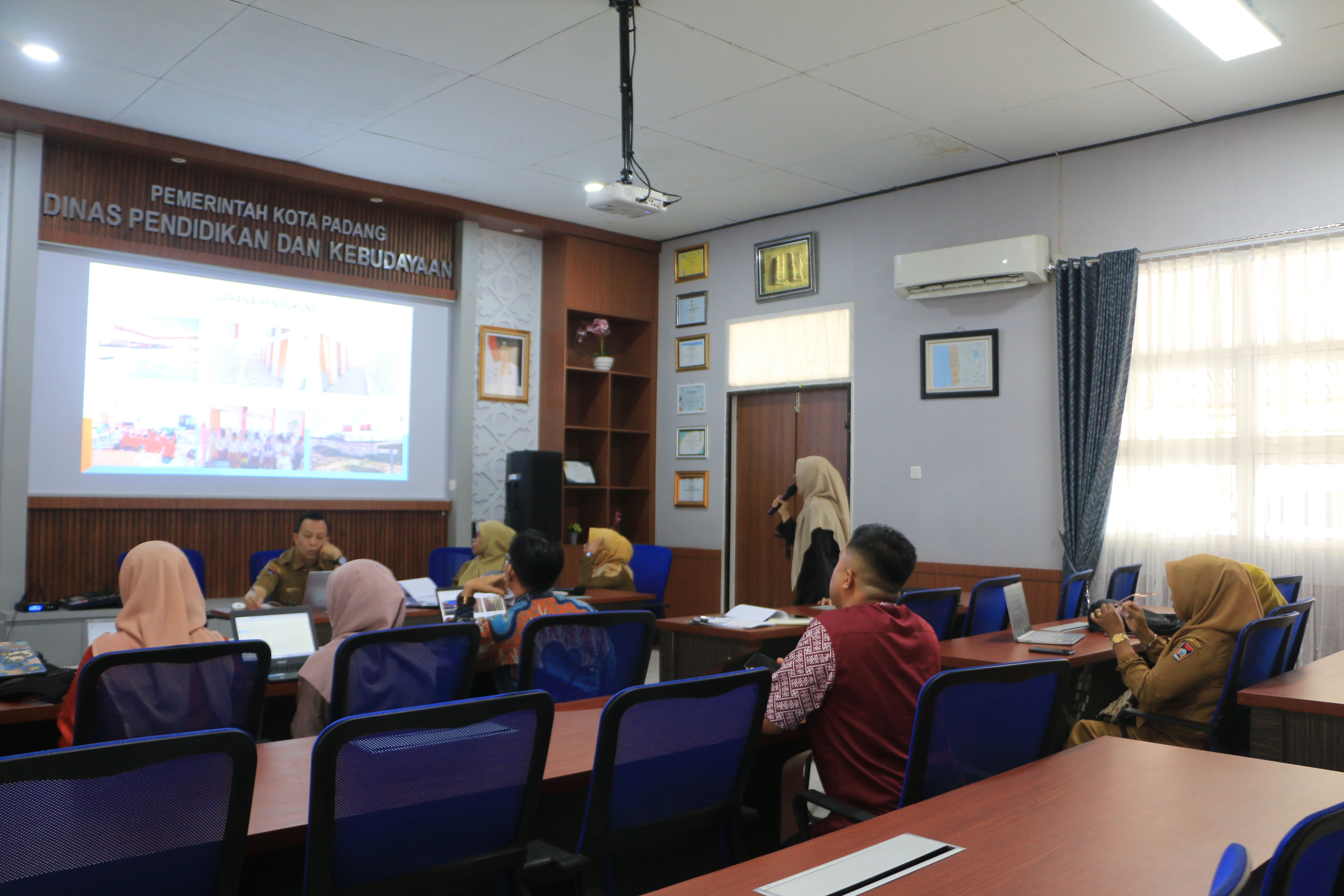 Presentasi Pembelajaran 5 Hari Sekolah